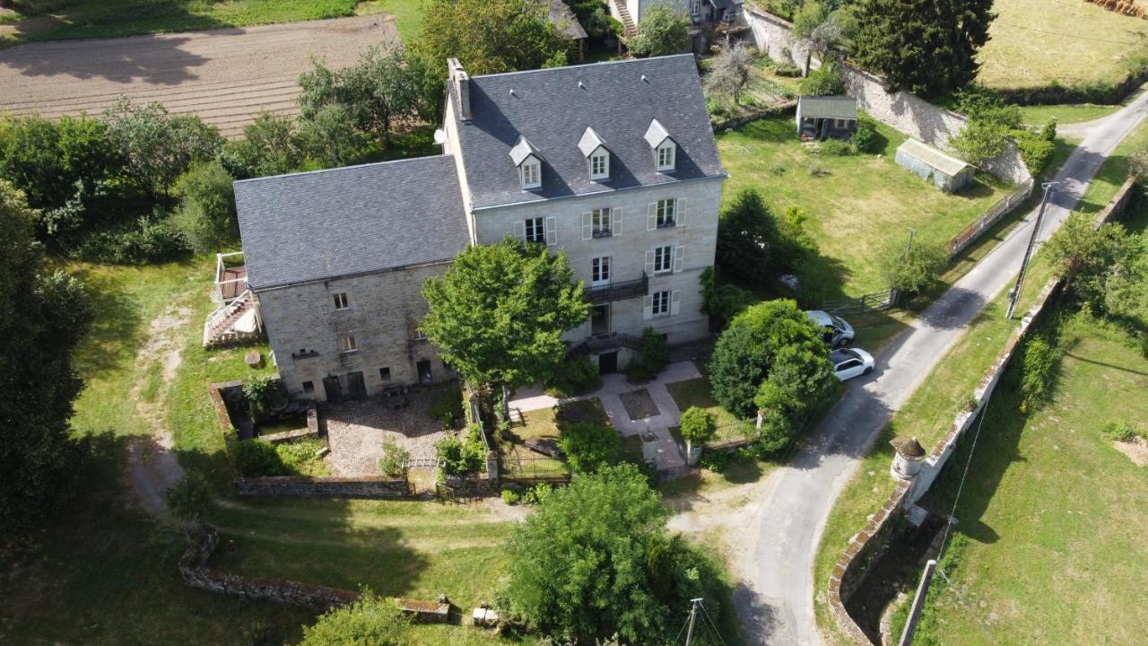 Chez Jallot Alojamento de Acomodação e Pequeno-almoço Vidaillat